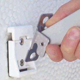 Stenski Nosilec PVC