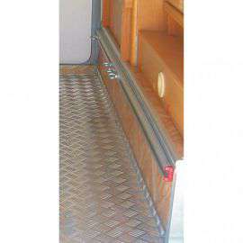 Pritrditvena Tirnica Garage-Bars